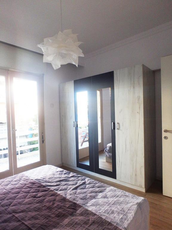 Holiday Apartment Sombrero เนอาเปรามอส ภายนอก รูปภาพ